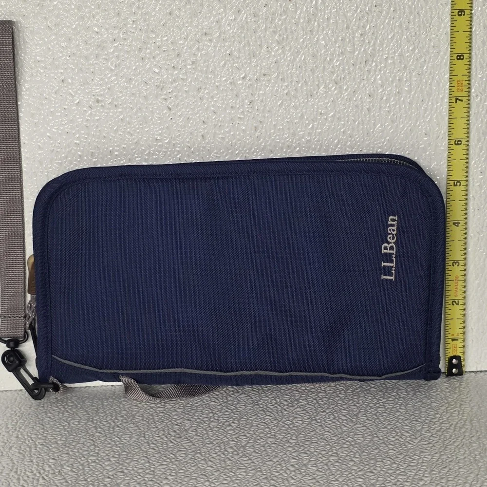LL Bean Travel Passport Ticket Organizer III Wallet - Night Blue BRAND NEW